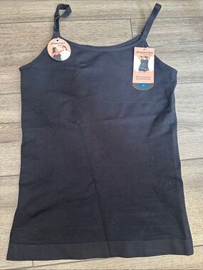 Shapermint Black Scoop Neck Cami Tank